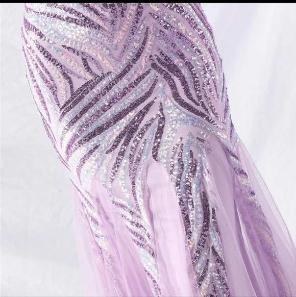 Purple, Striped Print, Sleeveless, Backless, Contrast Sequined Merma… - Picture 13 of 15